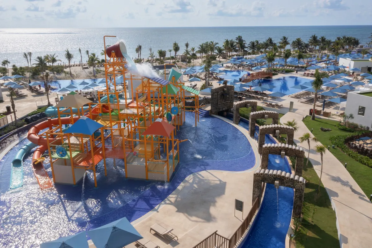 Children’s hotel with water park at Royalton Splash Riviera Cancun