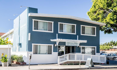 Ocean Park Boulevard