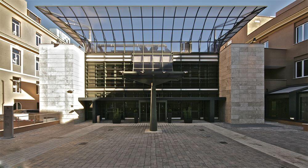 Un hotel en roma donde atienden en español