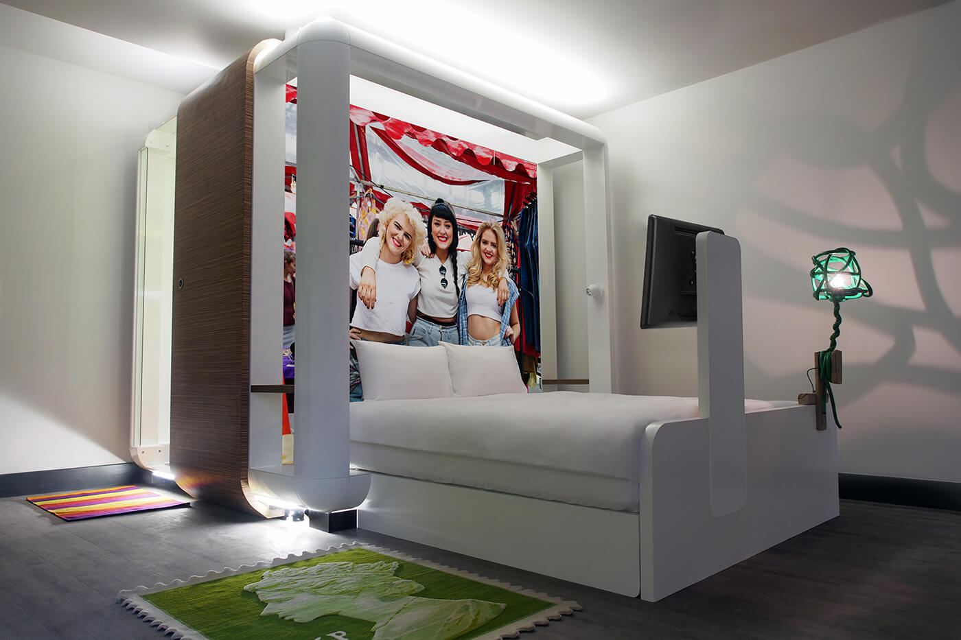 Suelo de la habitación del hotel Qbic Hotel London City sin moqueta