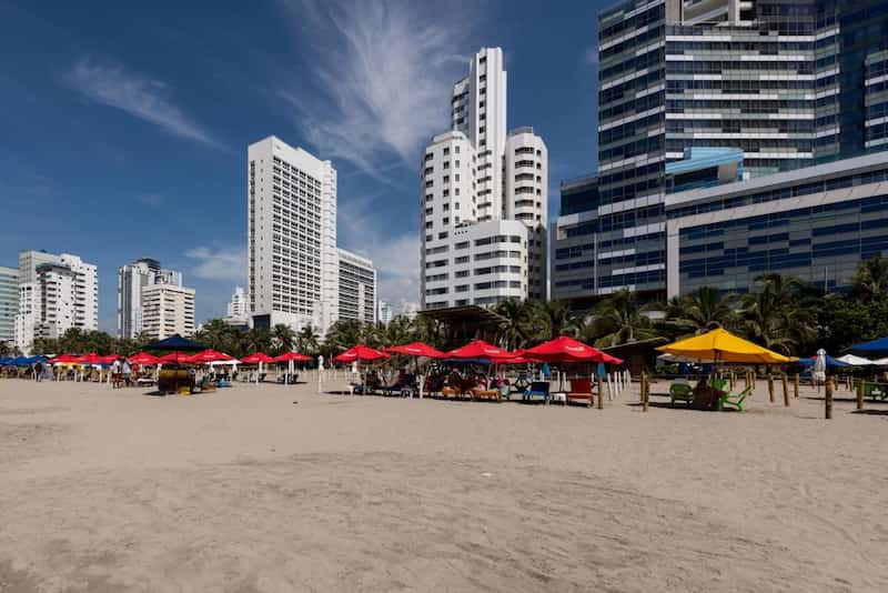 Playa frente al Hotel Regatta Cartagena