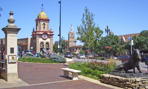 Country Club Plaza Area