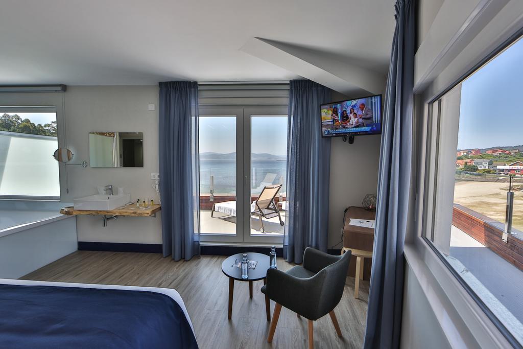 Vistas al mar desde el hotel Hotel Playa de Camariñas