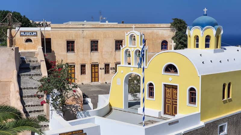 Santorini cultural heritage