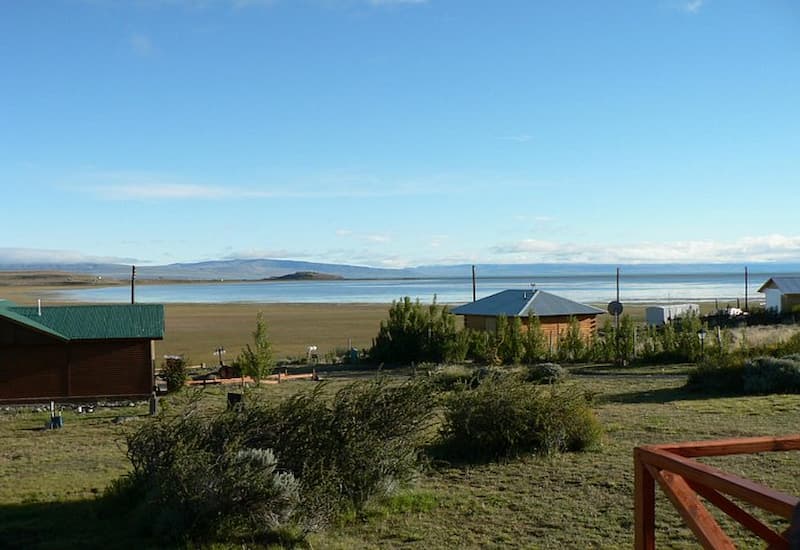 Vistas al lago desde las Cabañas Normana Inn